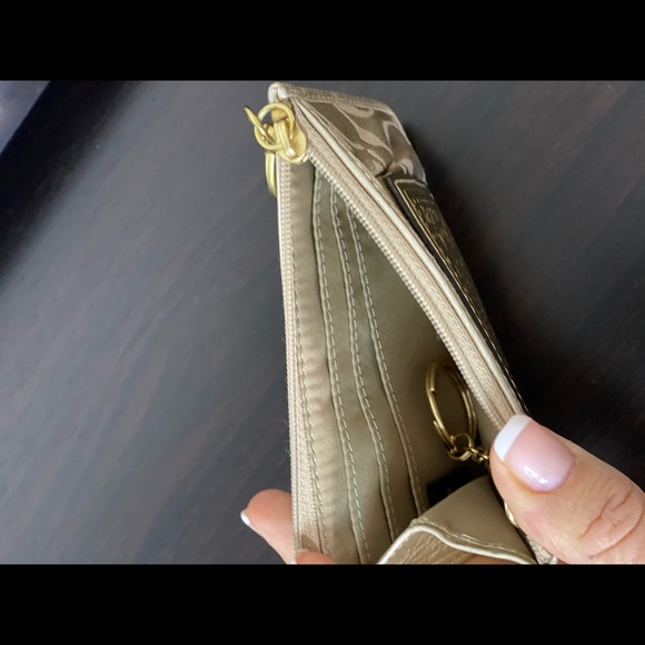 Coach poppy collection metallic wallet wristlet - Picture 8 of 9